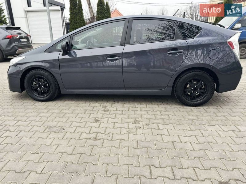 Хэтчбек Toyota Prius 2012 в Одессе фото 8 Хэтчбек Toyota Prius 2012 в Одессе