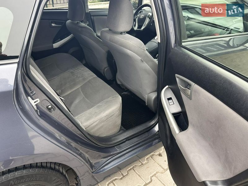 Хэтчбек Toyota Prius 2012 в Одессе фото 9 Хэтчбек Toyota Prius 2012 в Одессе
