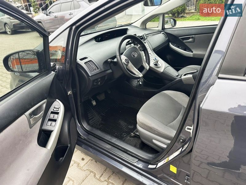 Хэтчбек Toyota Prius 2012 в Одессе фото 11 Хэтчбек Toyota Prius 2012 в Одессе