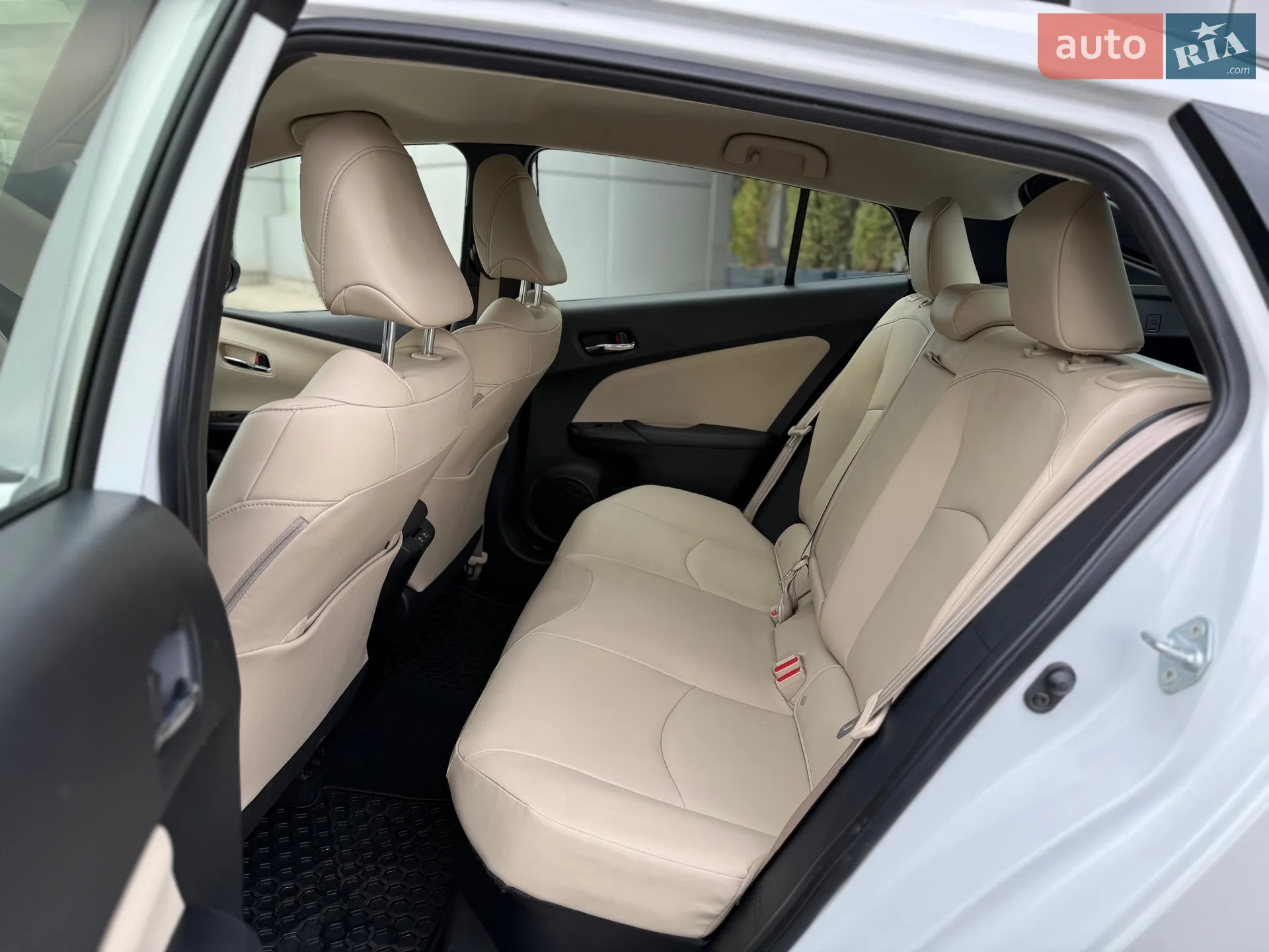 2022 Toyota Prius - мініатюра 12