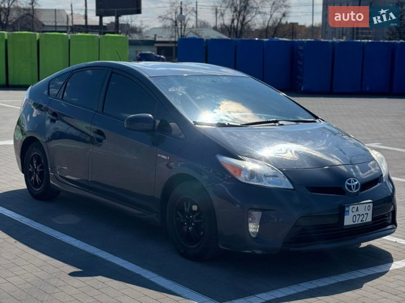Хетчбек Toyota Prius 2013 в Умані