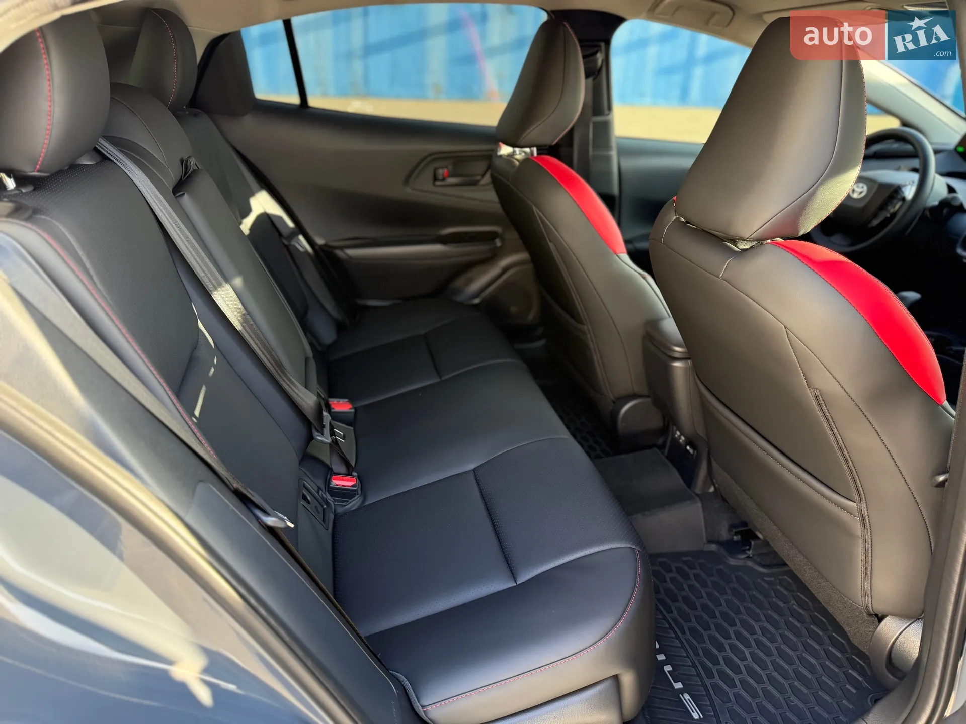 2025 Toyota Prius - мініатюра 14