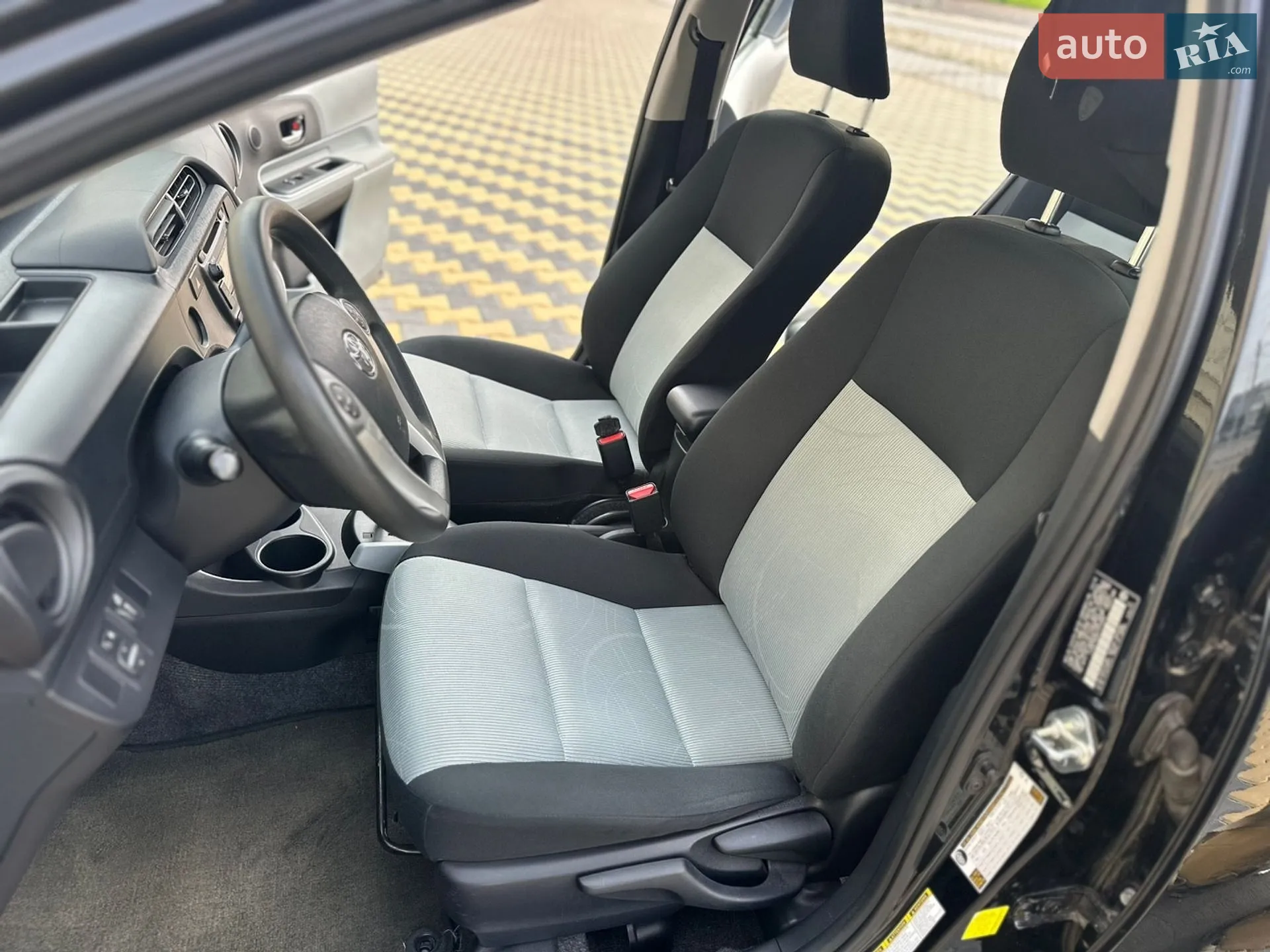 2014 Toyota Prius - мініатюра 48
