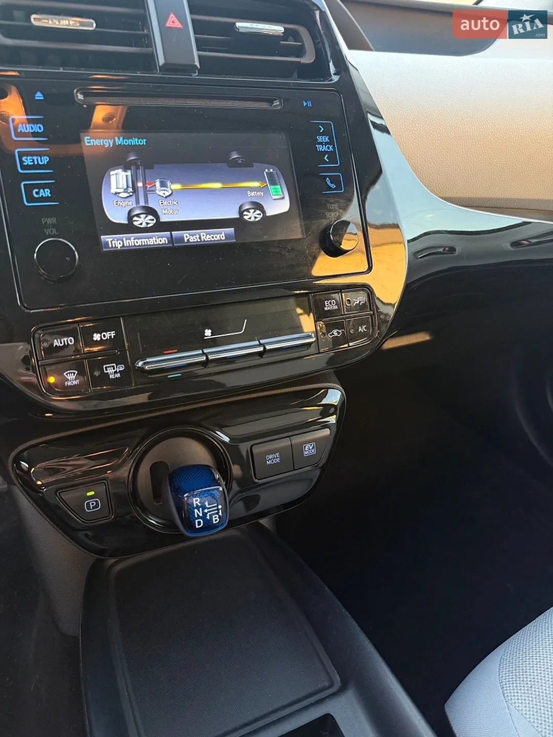2019 Toyota Prius - мініатюра 14