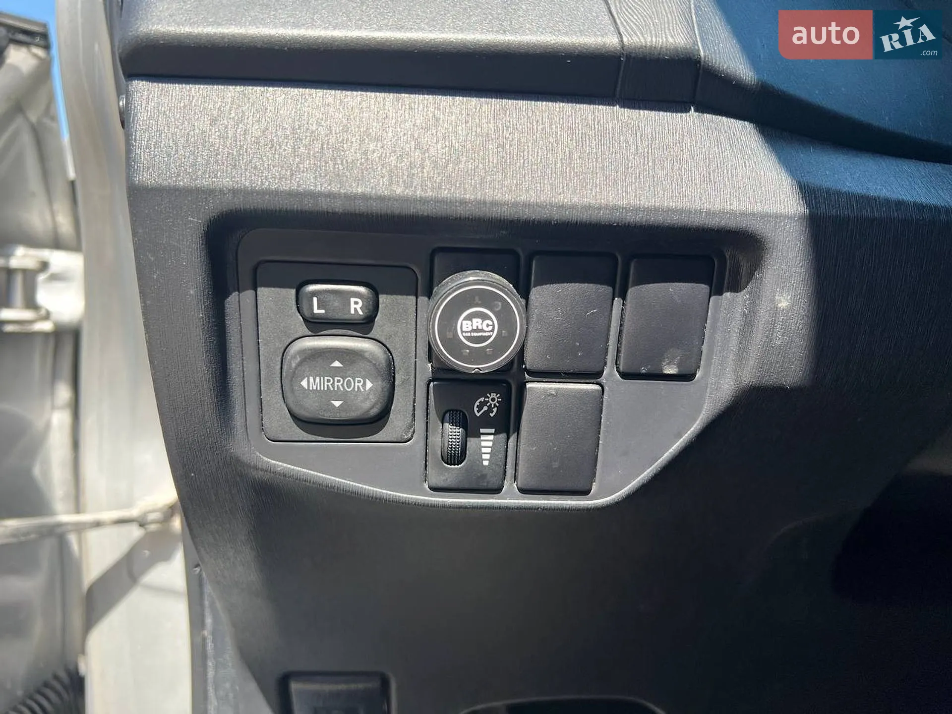 2014 Toyota Prius - мініатюра 17