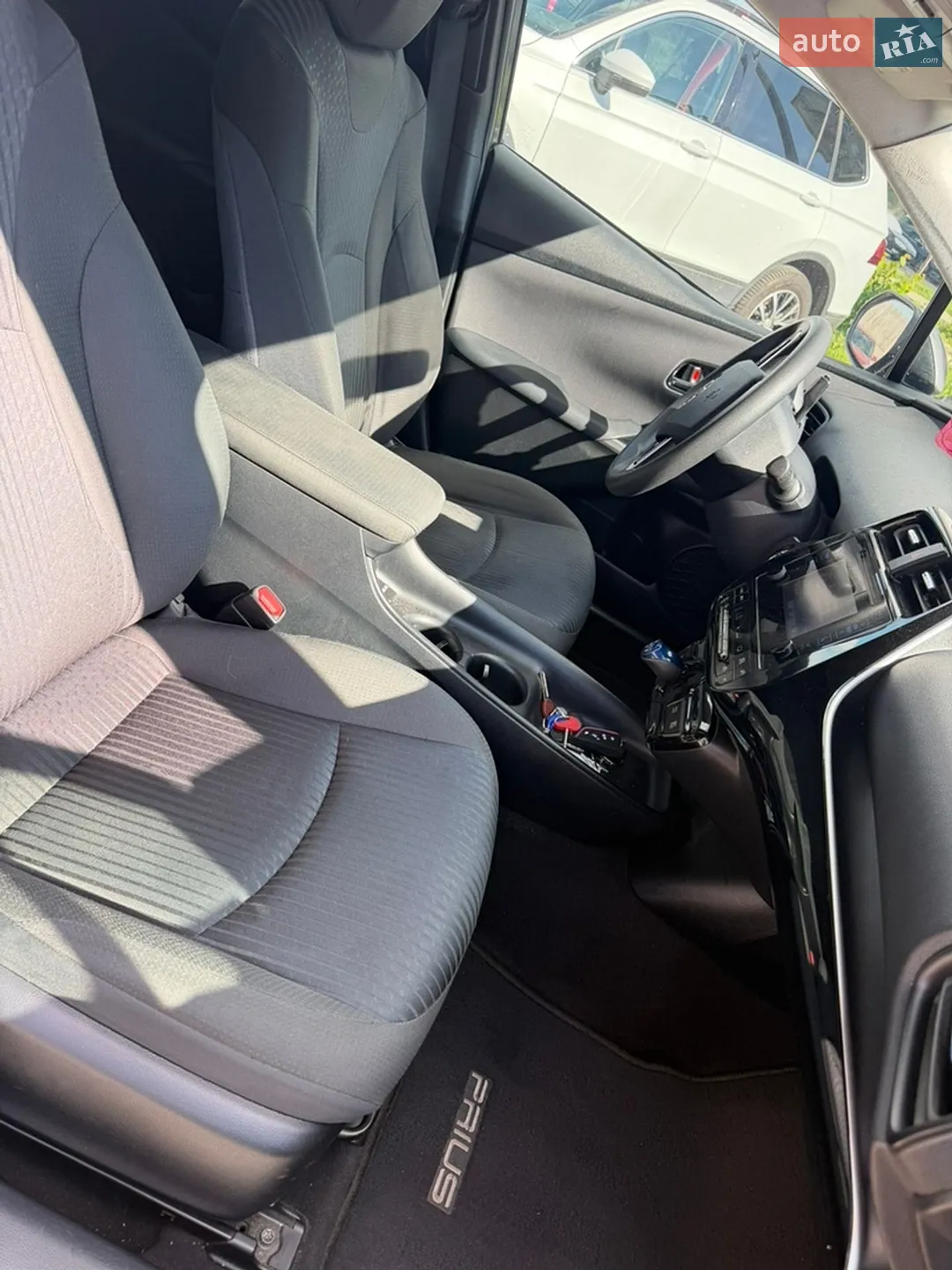 2016 Toyota Prius - мініатюра 9