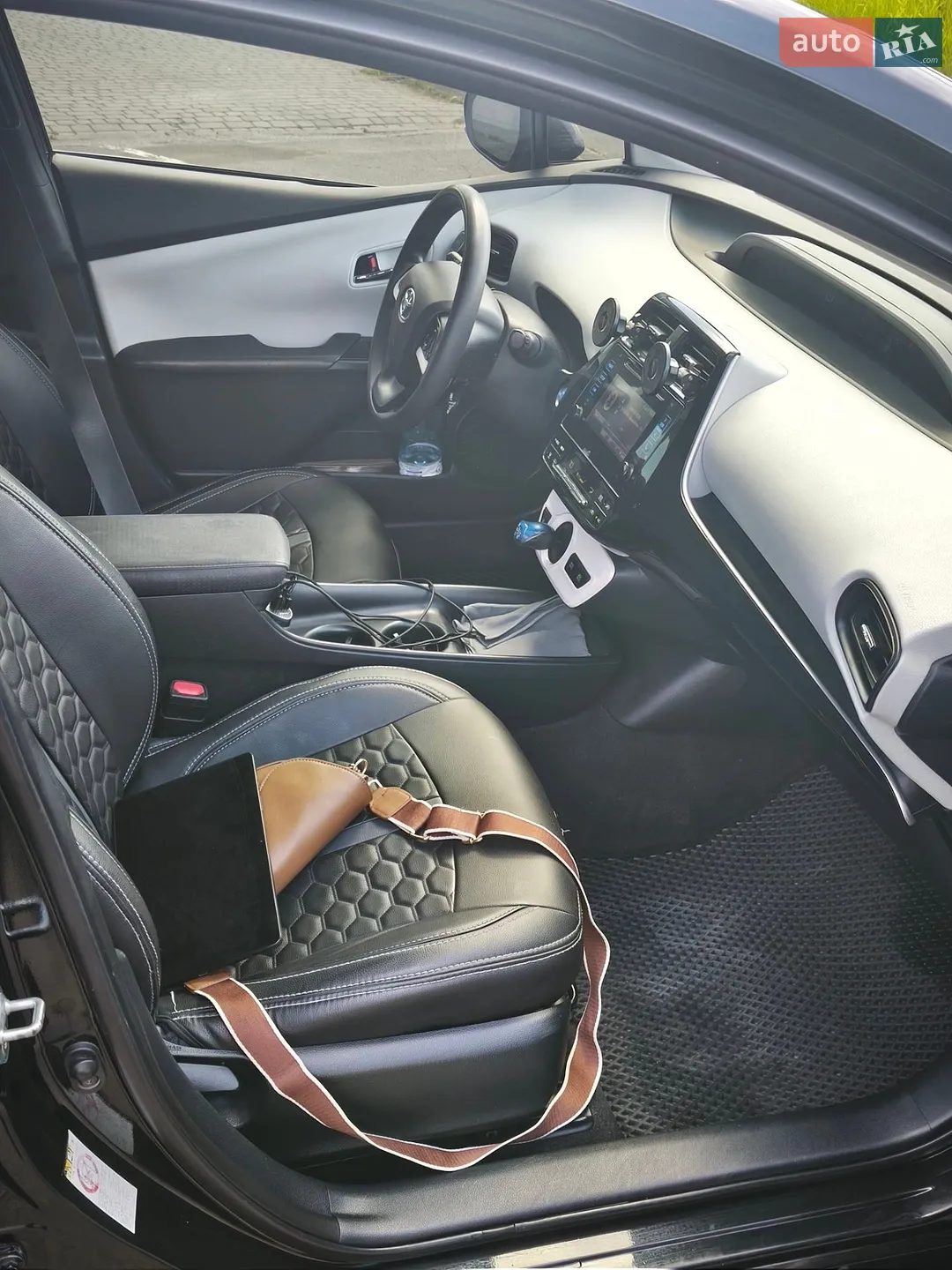 2016 Toyota Prius - мініатюра 13
