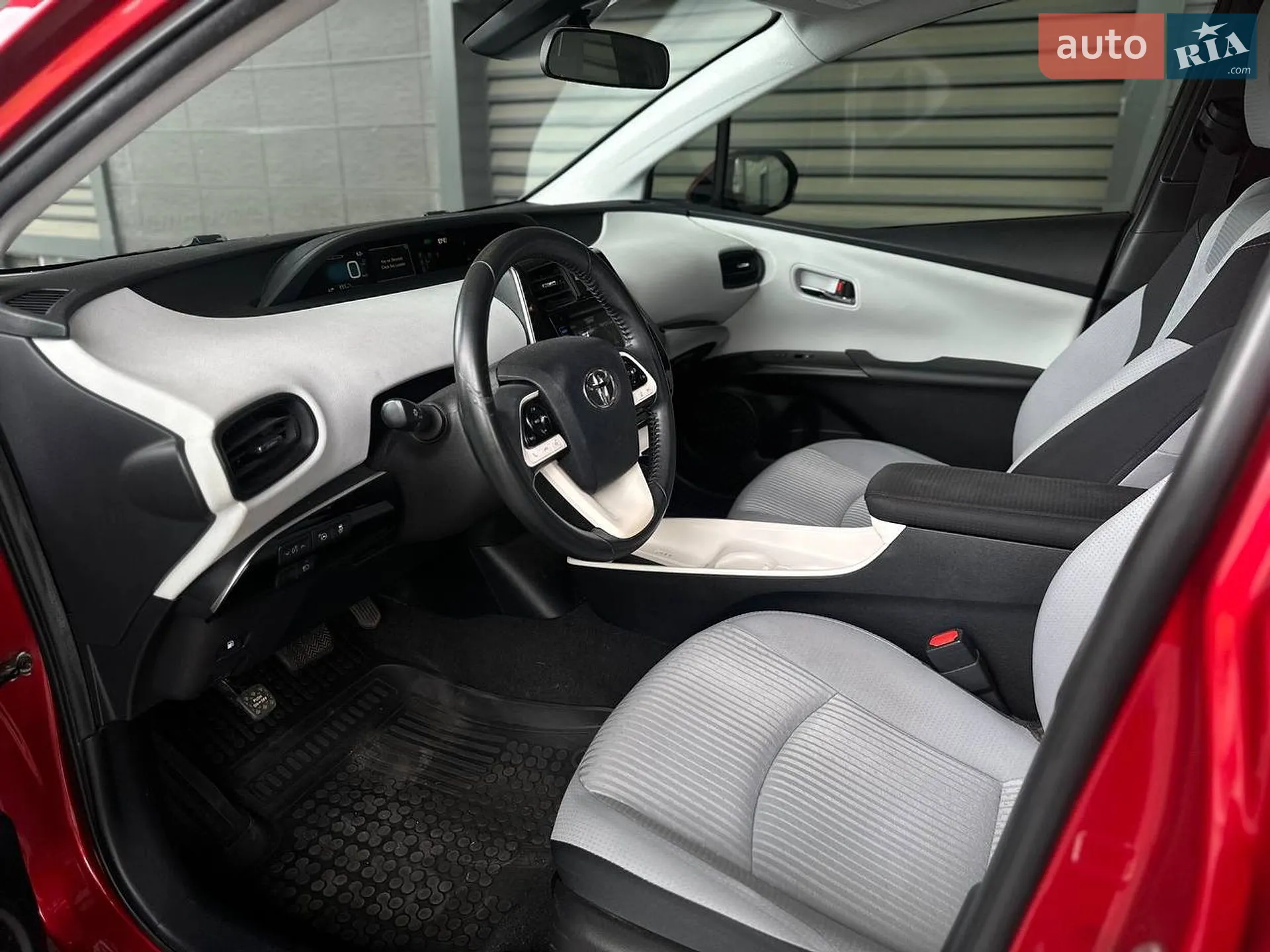 2018 Toyota Prius - мініатюра 18