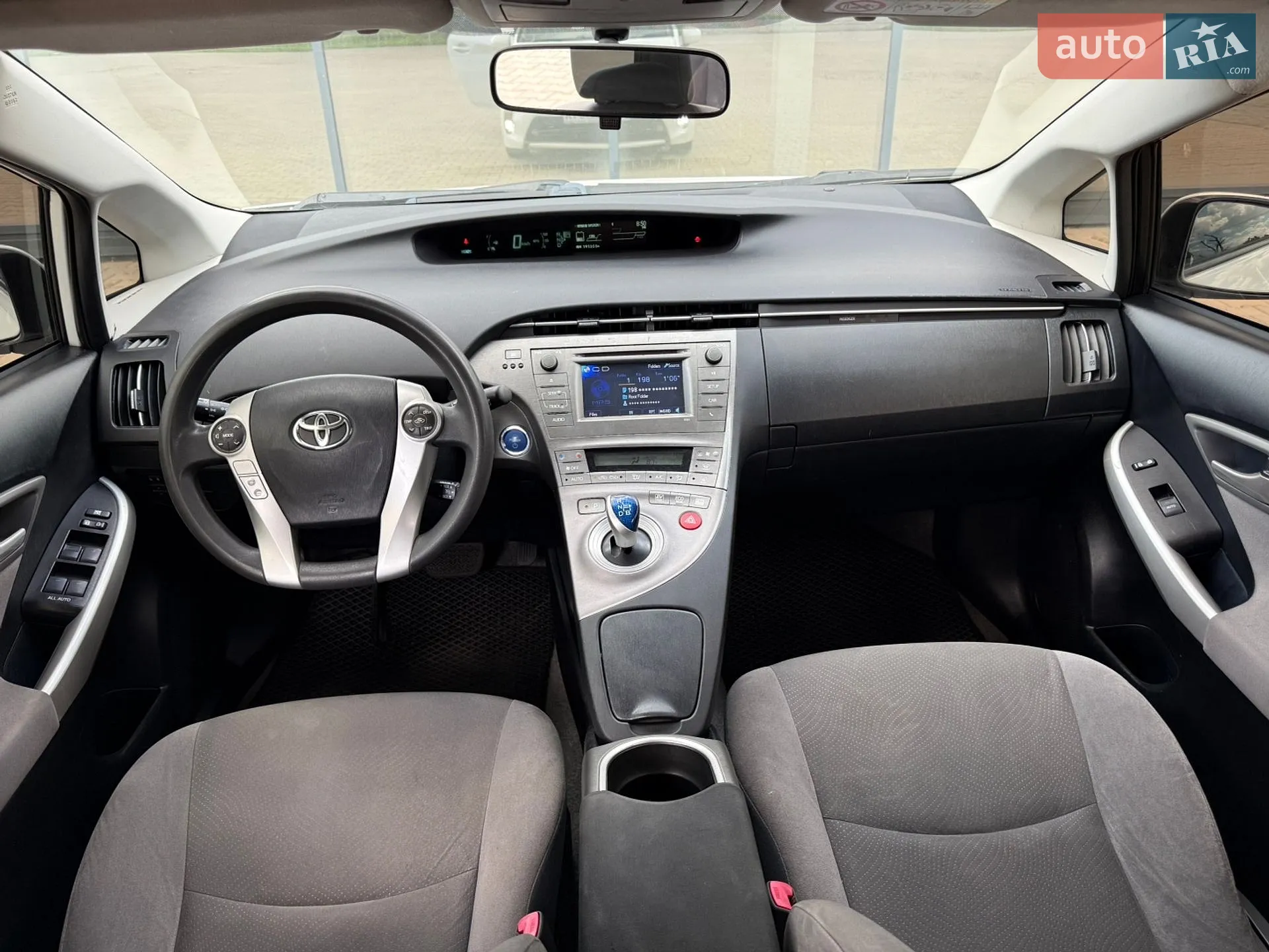 2013 Toyota Prius - мініатюра 11