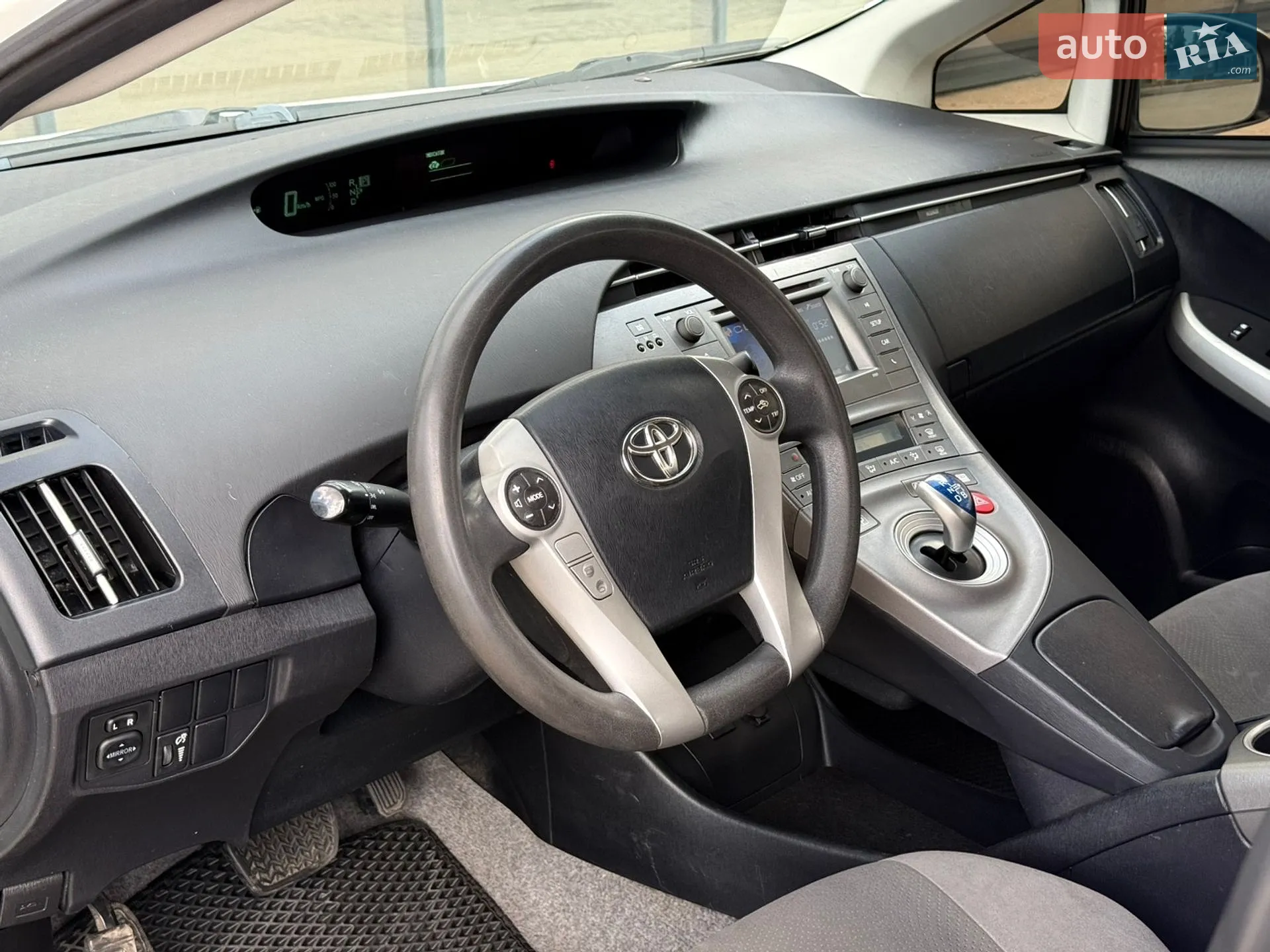 2013 Toyota Prius - мініатюра 16