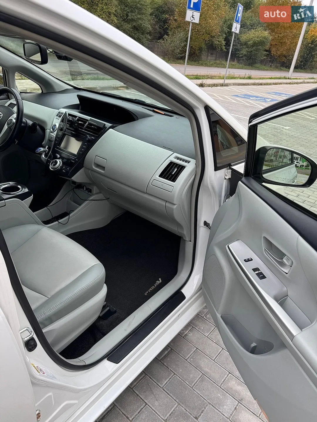 2012 Toyota Prius - мініатюра 14