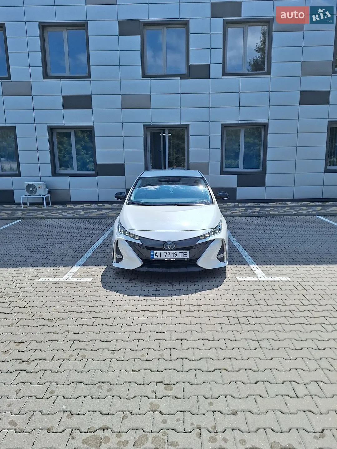 2020 Toyota Prius - мініатюра 27