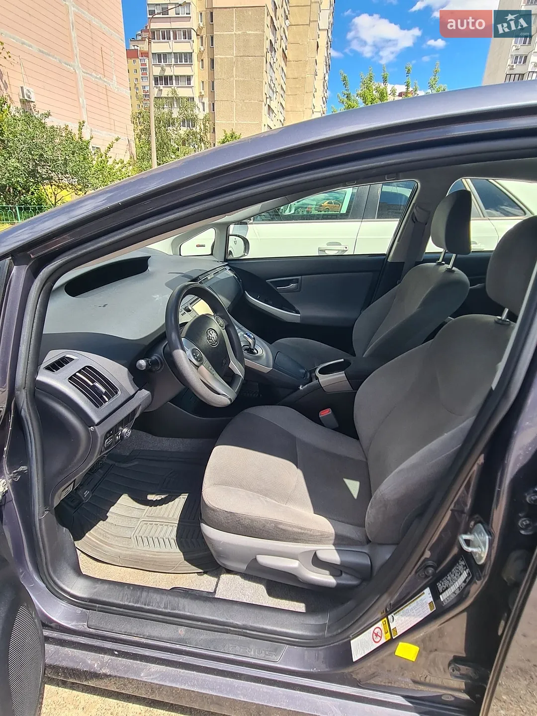 2014 Toyota Prius - мініатюра 11