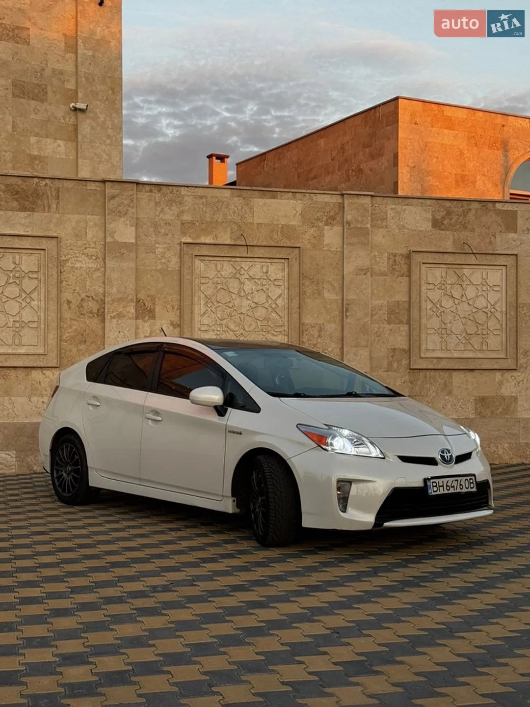 2013 Toyota Prius - мініатюра 2