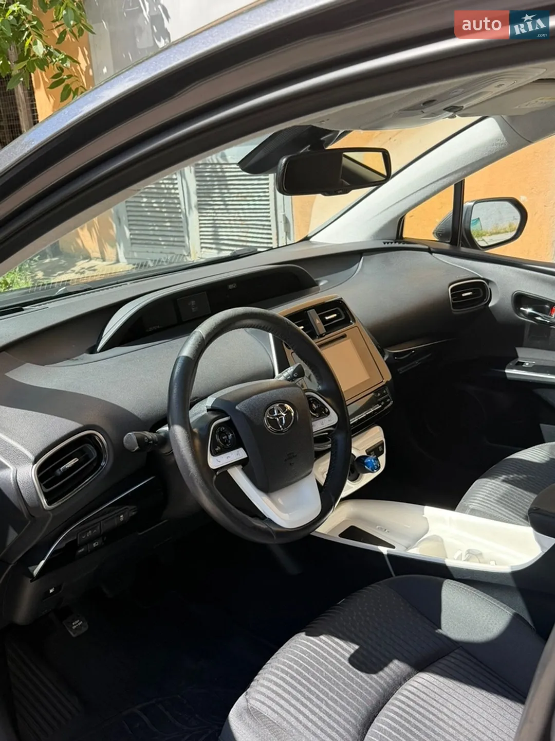 2016 Toyota Prius - мініатюра 18