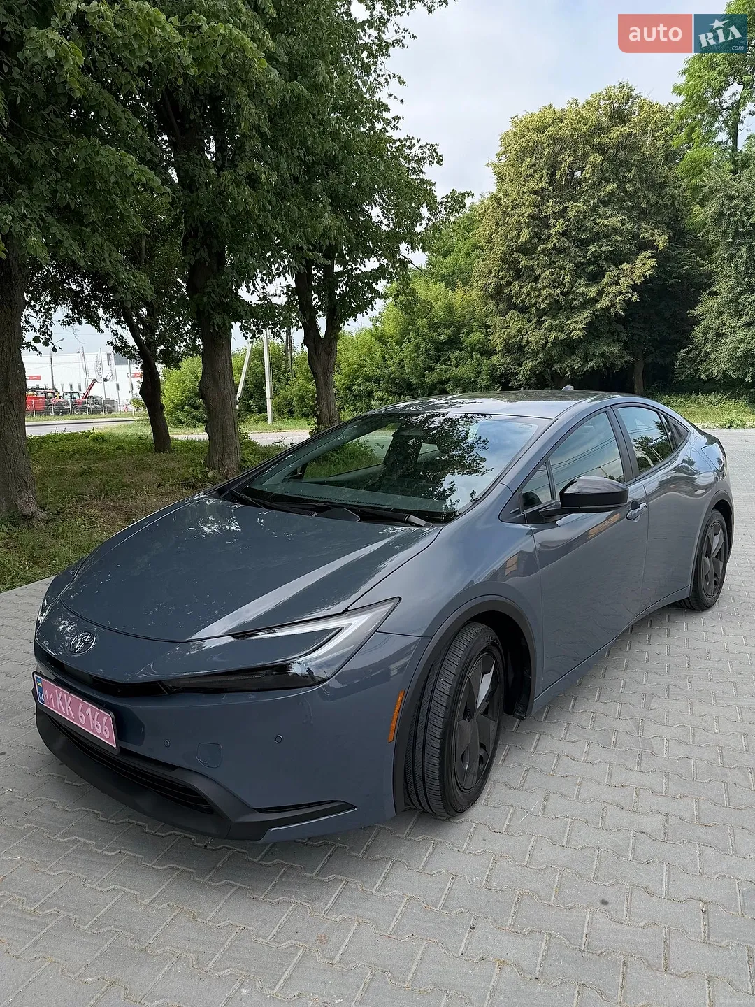 2024 Toyota Prius - фото 1