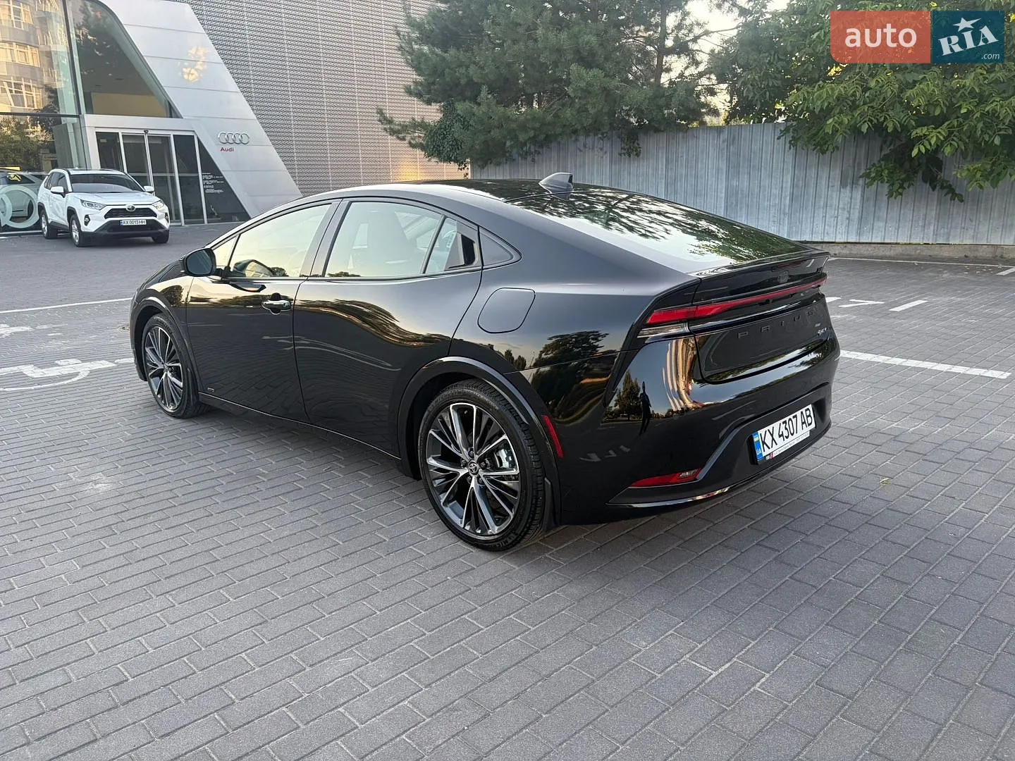 2025 Toyota Prius - мініатюра 8