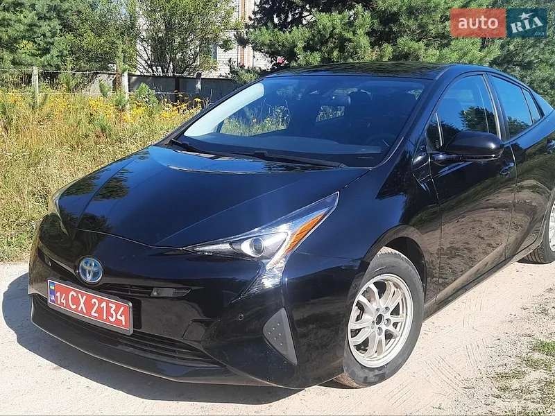 Toyota Prius 2018