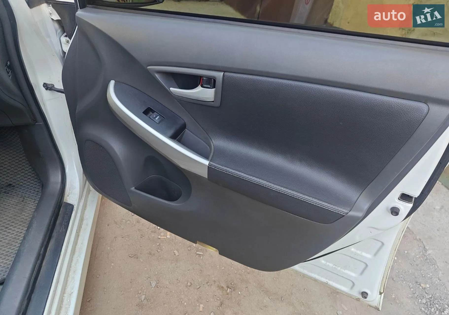 2010 Toyota Prius - мініатюра 10