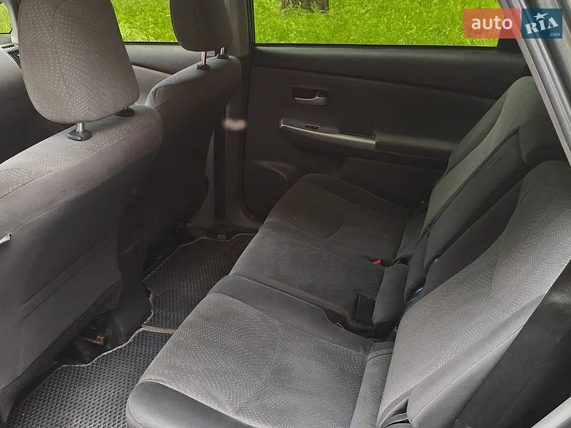 Toyota Prius 2013