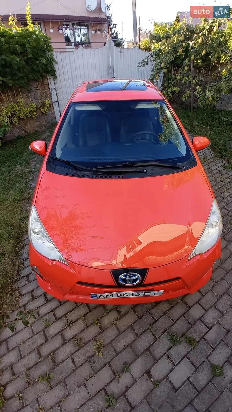 2012 Toyota Prius - мініатюра 2
