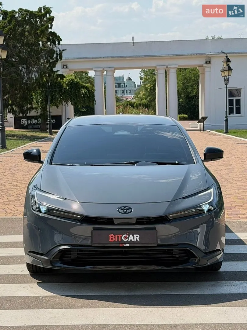 2025 Toyota Prius - мініатюра 18