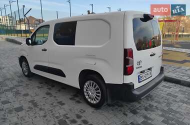 Минивэн Toyota Proace City 2020 в 