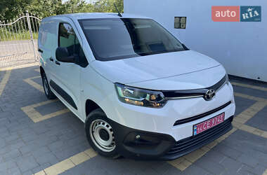 Грузовой фургон Toyota Proace City 2022 в Долине