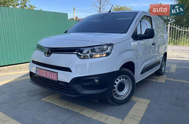Грузовой фургон Toyota Proace City 2022 в Долине