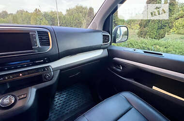 Минивэн Toyota Proace Verso 2022 в 