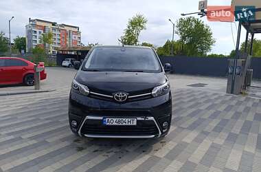 Мінівен Toyota Proace Verso 2022 в Ужгороді