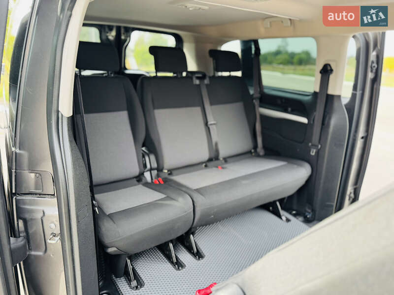 Мінівен Toyota Proace Verso 2019 в Ромнах