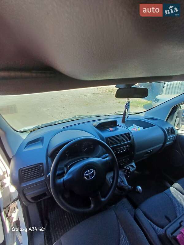 Минивэн Toyota Proace 2014 в Днепре