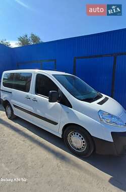 Минивэн Toyota Proace 2014 в Днепре