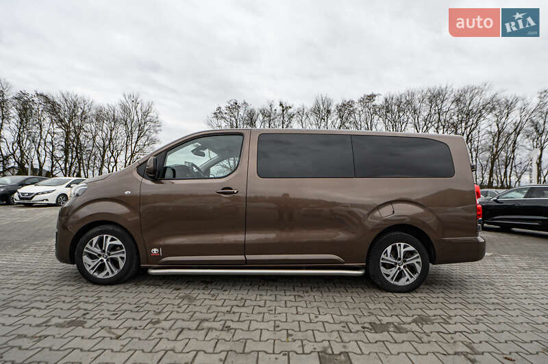 Мінівен Toyota Proace 2018 в Львові