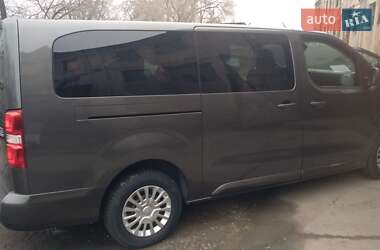 Минивэн Toyota Proace 2019 в 