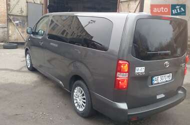 Минивэн Toyota Proace 2019 в 
