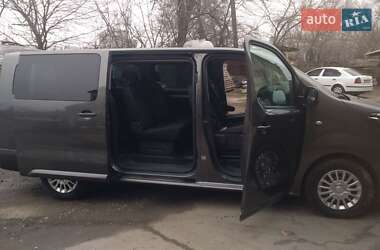 Минивэн Toyota Proace 2019 в 