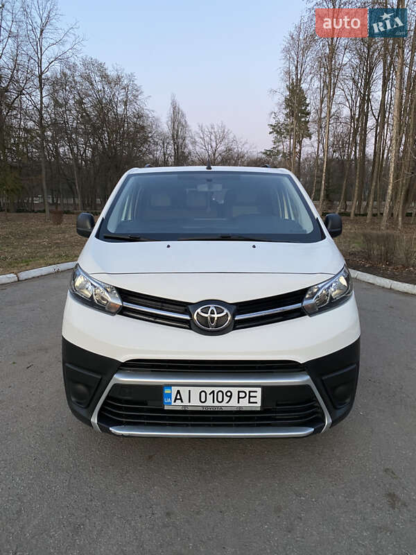 Мінівен Toyota Proace 2017 в Білій Церкві