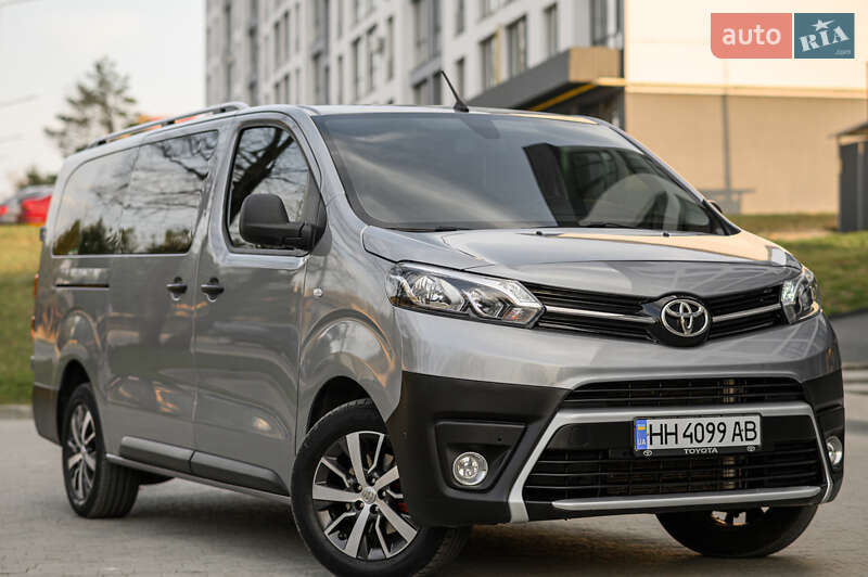 Мінівен Toyota Proace 2019 в Львові