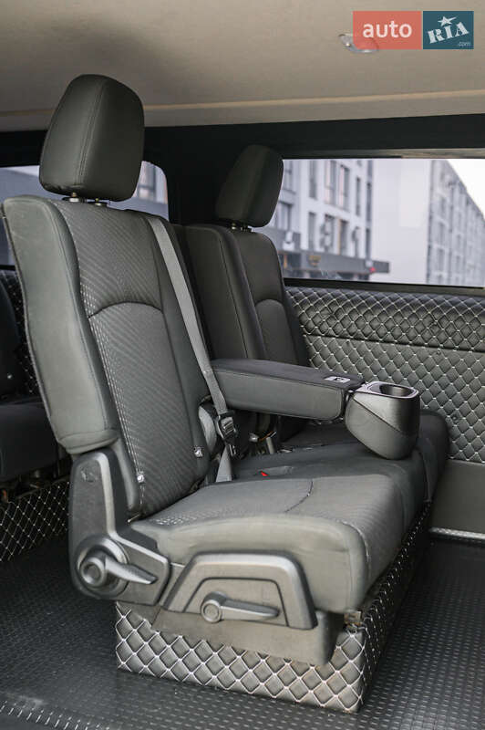 Мінівен Toyota Proace 2019 в Львові