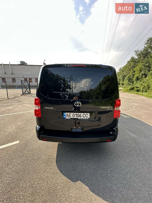 Мінівен Toyota Proace 2021 в Дніпрі
