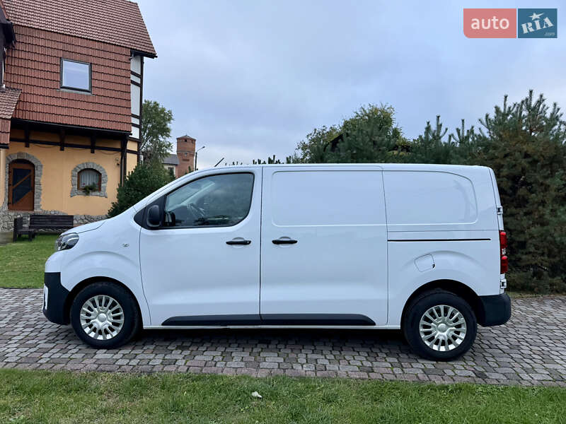 Грузовой фургон Toyota Proace 2023 в Калуше