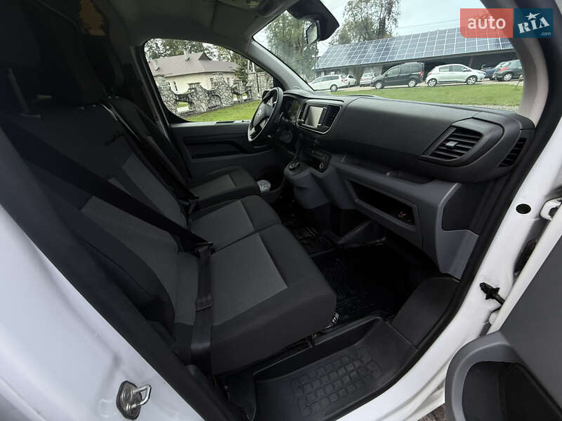 Грузовой фургон Toyota Proace 2023 в Калуше