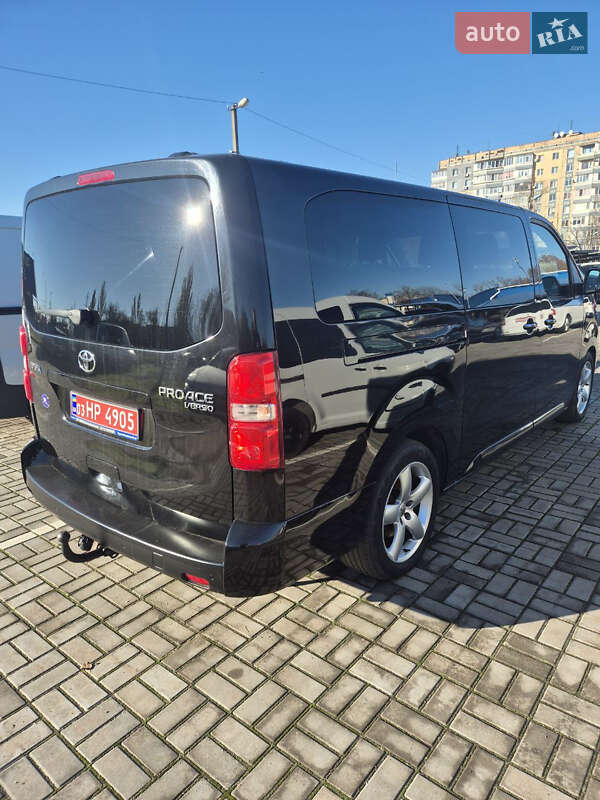 Мінівен Toyota Proace 2018 в Кривому Розі