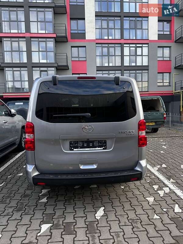 Мінівен Toyota Proace 2024 в Кам'янець-Подільському