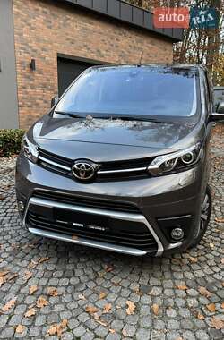 Минивэн Toyota Proace 2021 в Ужгороде