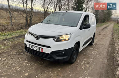 Вантажний фургон Toyota Proace 2024 в Калуші