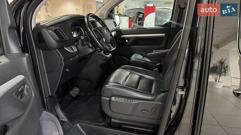 Мінівен Toyota Proace 2021 в Ужгороді