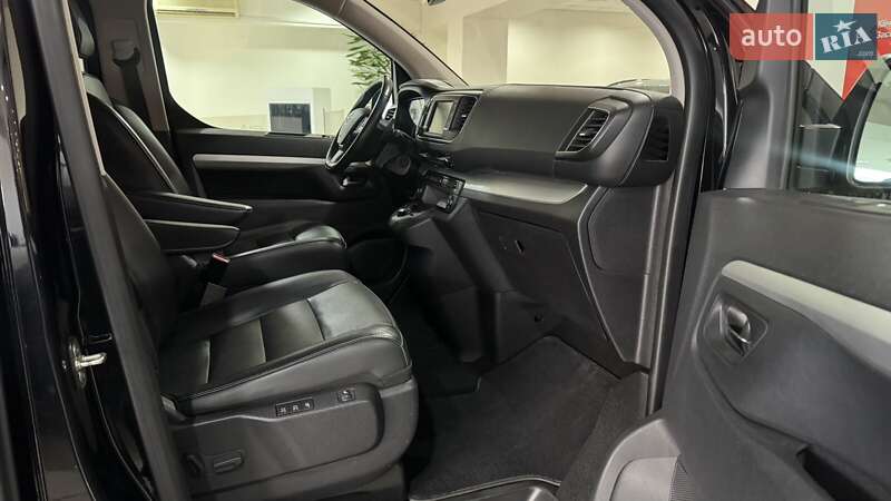 Мінівен Toyota Proace 2021 в Ужгороді